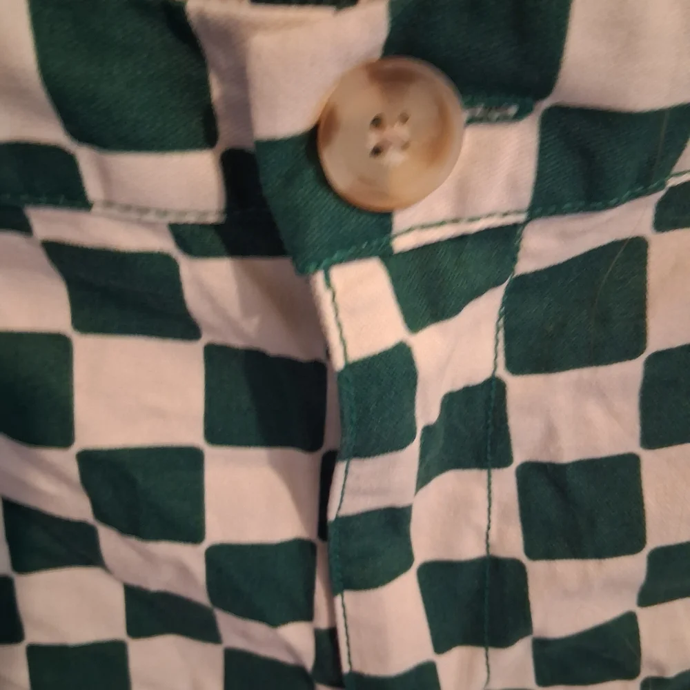 Wild Fable Checkered Green and White Women's Shorts - Picture 5 of 5
